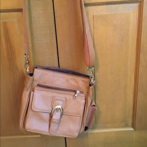 Concealed-carry purse